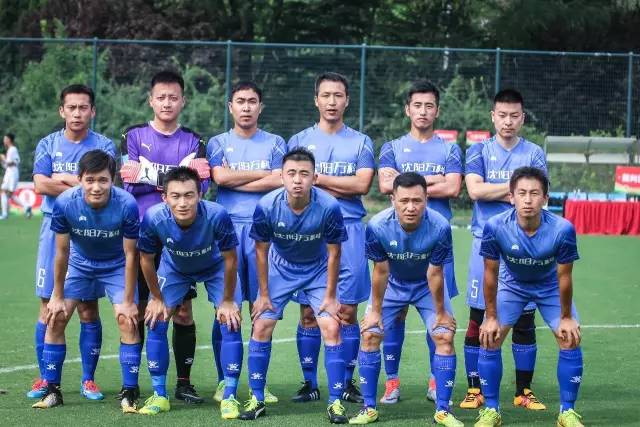 皇马在主场以2-1击败国米，姆巴佩与巴尔韦德双双进球